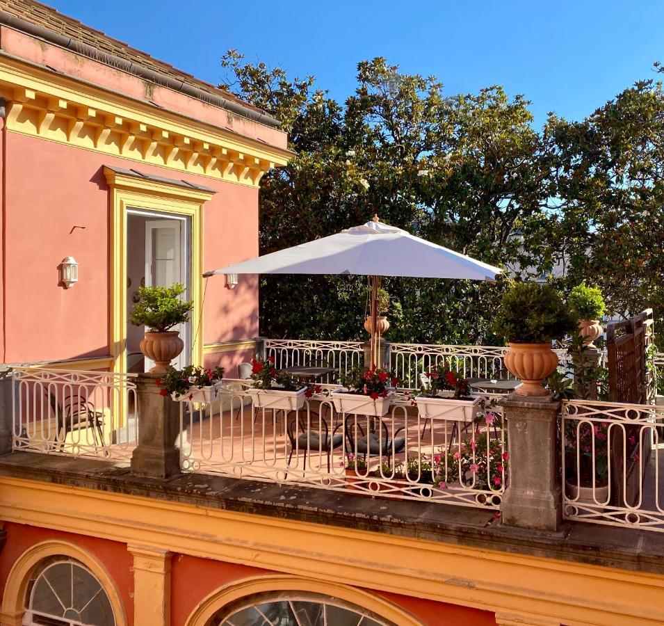 Готель The Secret Garden Relais П'яно-ді-Сорренто Екстер'єр фото