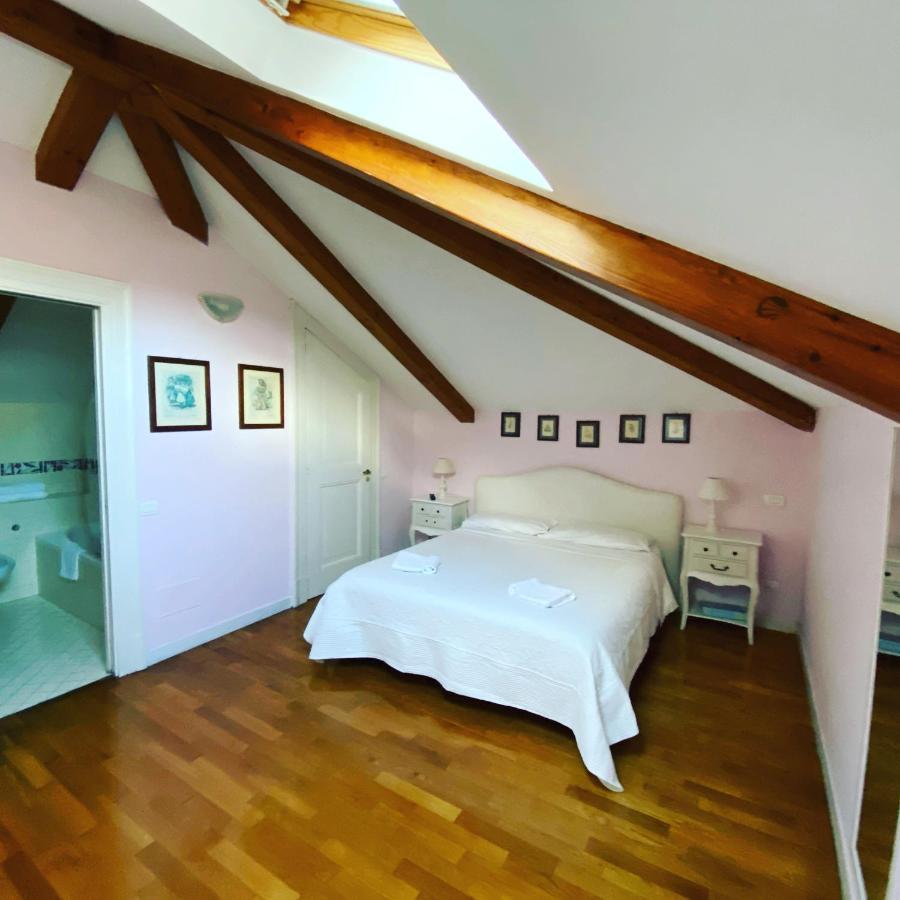 Готель The Secret Garden Relais П'яно-ді-Сорренто Екстер'єр фото