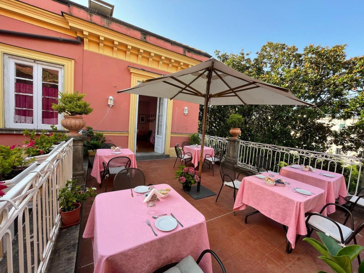 Готель The Secret Garden Relais П'яно-ді-Сорренто Екстер'єр фото