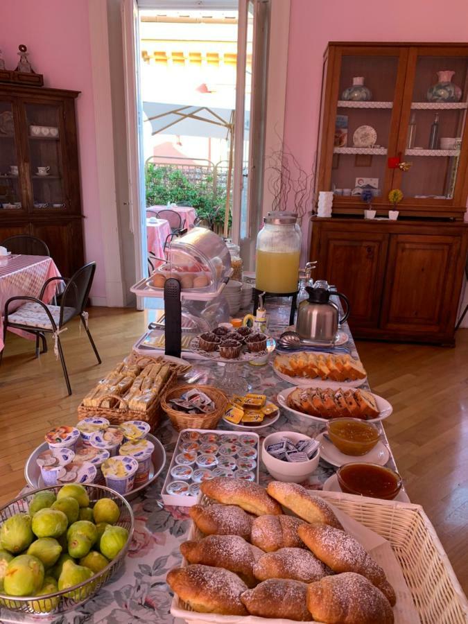 Готель The Secret Garden Relais П'яно-ді-Сорренто Екстер'єр фото