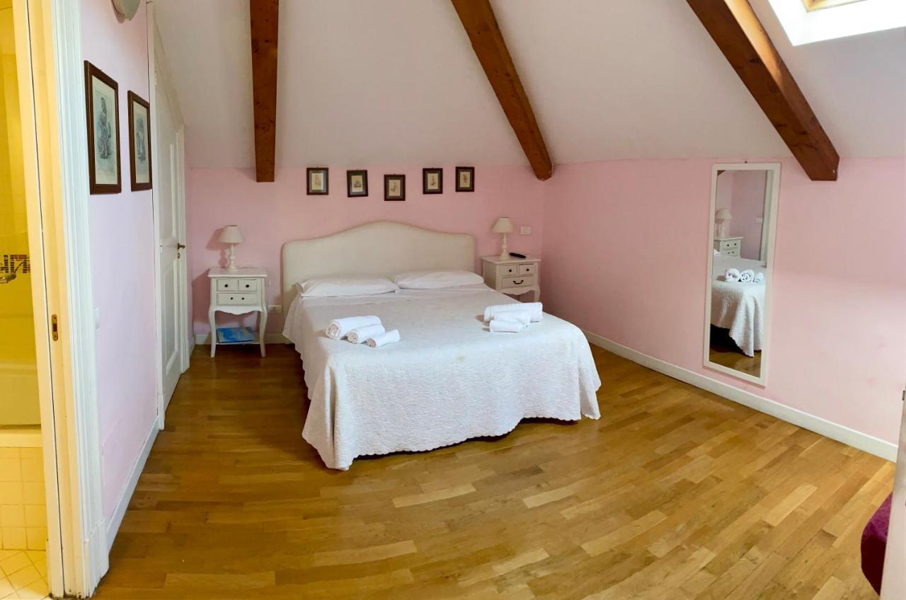 Готель The Secret Garden Relais П'яно-ді-Сорренто Екстер'єр фото
